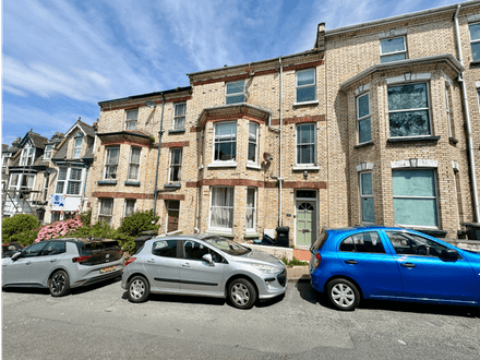 10 Greenclose Road, Ilfracombe, EX34 8BT
